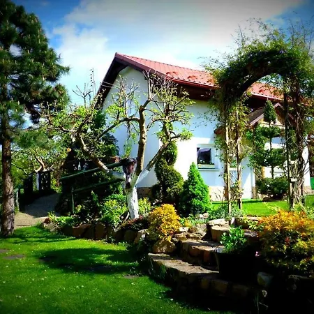 W Gorach Kolo Kudowy Zdroj Holiday home *
